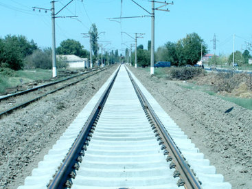 В Азербайджане продолжается капремонт железных дорог - ФОТО