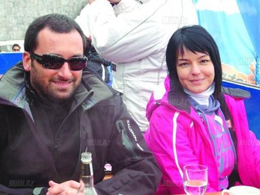 Müğənni Bengün sevgilisi Akın Altanla barışdı ? - FOTO
