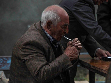 Qocaların yanından reportaj: "Qızların xoşuna gəlir, ağsaqqal..." - FOTO