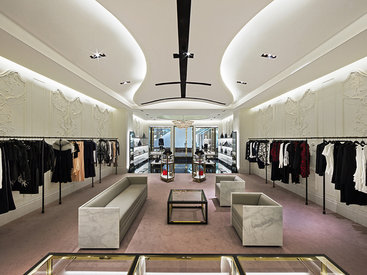 Бутик Alexander McQueen открылся в Port Baku Mall - ФОТО