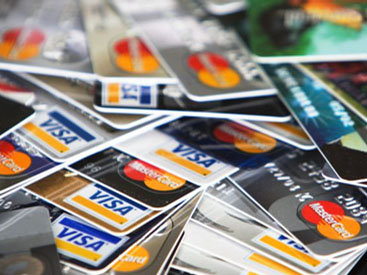 В Азербайджане возрос интерес банков к использованию бонусных пластиковых карт