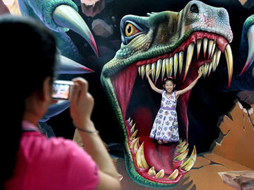 "Картинная галерея Day.Az": Художественная роспись в 3D - ФОТО