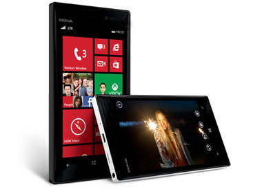 Nokia сравнила качество съемки видео Lumia 928, iPhone 5 и Galaxy S III - ВИДЕО