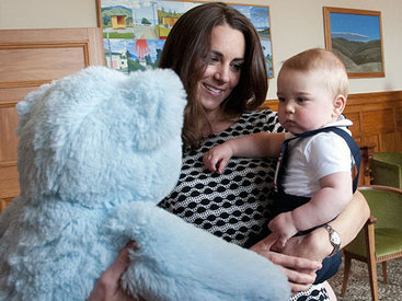 Маленький принц Джордж покорил всех в Новой Зеландии - ФОТО