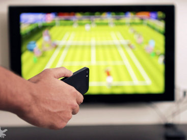 Новая игра заставляет махать смартфоном как ракеткой