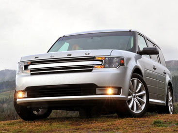 Новый семиместный внедорожник Ford Flex 2013 года - ФОТОСЕССИЯ