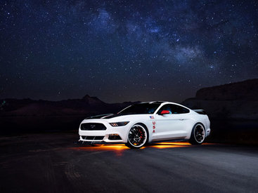 Ford Mustang поможет детям научиться летать - ФОТО