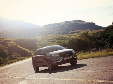 Lada XRay встанет на конвейер раньше, чем ожидалось - ФОТО