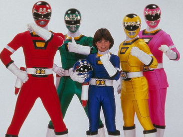 Культовый сериал "Power Rangers" возвращается - ФОТО