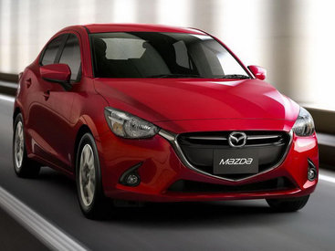 Mazda2 превратили в седан - ФОТО