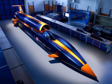 Проект Bloodhound продемонстрировал процесс строительства ракетомобиля - ФОТО