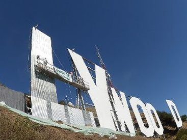 Надпись "Голливуд" отреставрируют в честь 90-летия