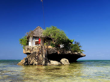 Ужин посреди моря: один из самых экзотических ресторанов - ФОТО