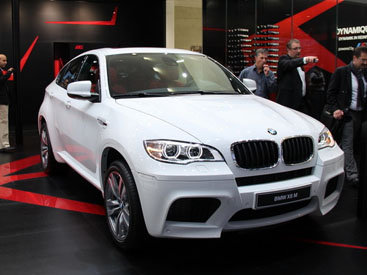 BMW показала в Женеве 4 премьеры - ФОТОСЕССИЯ