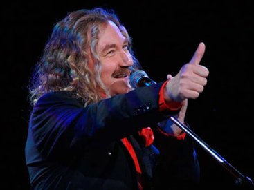 Пьяные футболисты "Анжи" приставали к Игорю Николаеву