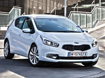 Новый Kia Cee’d стал более спортивным - ФОТОСЕССИЯ