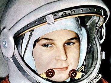 Валентина Терешкова — первая в мире женщина-космонавт - ФОТОСЕССИЯ