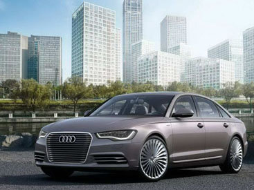 Новый люксовый автомобиль Audi - ФОТОСЕССИЯ