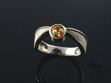 Обручальное кольцо в стиле "Гарри Поттера" стало хитом продаж