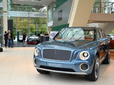 Новое имя для внедорожника Bentley нашли на Канарских островах - ФОТО