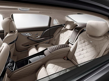 Mercedes-Benz показал интерьер нового Maybach - ФОТО
