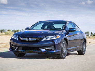 Представлено обновленное купе Honda Accord - ФОТО