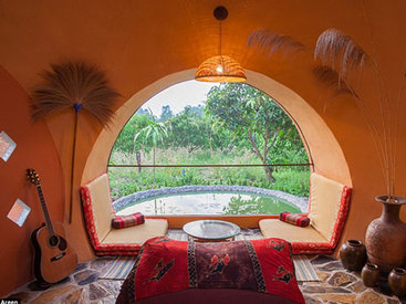 Мужчина за 6 недель построил необыкновенный дом своей мечты - ФОТО