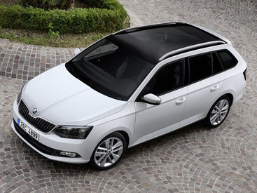 В Чехии начали выпускать универсал Skoda Fabia - ФОТО