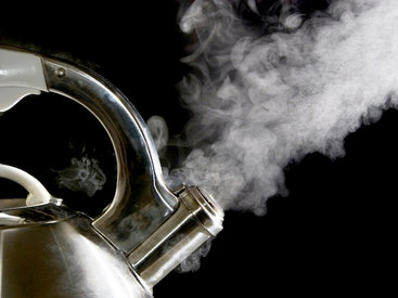 Вот почему не стоит кипятить воду дважды