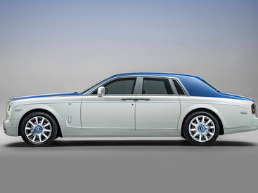 Rolls-Royce построил очередную "яхту на колесах" - ФОТОСЕССИЯ