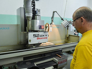 Как делают медали для чемпионов - ФОТОСЕССИЯ