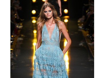 Вещь дня: платье Elie Saab - ФОТО