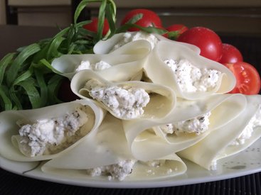 Грузинская сырная закуска: Надуги с сулугуни - Пошаговый рецепт - ФОТО