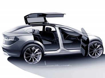 Кроссовер Tesla станет 700-сильным