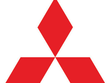 Новый пикап Mitsubishi Triton засветился на конвейере