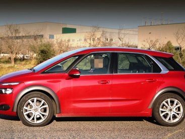 Citroen построила вседорожный компакт C4 Picasso - ФОТО