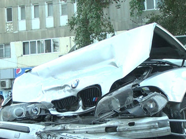 Bakıda yol qəzası baş verib, 3 nəfər xəsarət alıb - FOTO