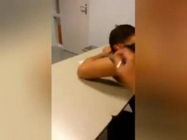 Учитель психанул и разбудил ученика огнетушителем - ВИДЕО
