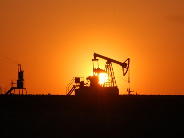 Два по двадцать: как Азербайджан продолжит бороться с нефтяной зависимостью