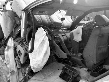 “Mercedes” və “VAZ-99” toqquşdu: sərnişin öldü