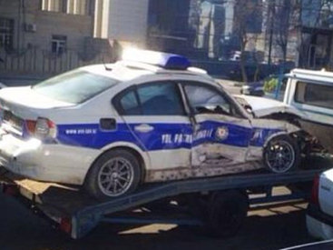 Bakıda yol polisi ağır qəza törətdi - VIDEO