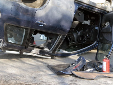 Yevlaxda "Mitsubishi" aşdı: 2 ölü, 3 yaralı