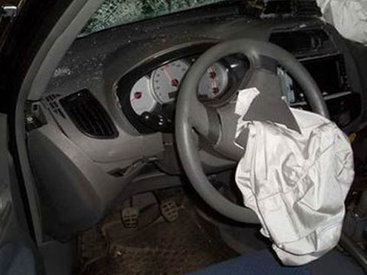 В Баку столкнулись Tofaş и Lexus – ФОТО