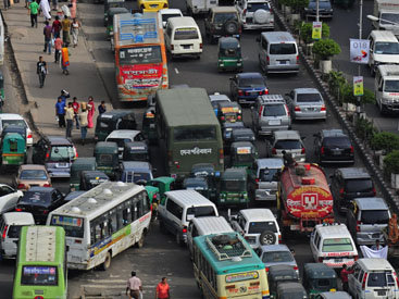 Выхода нет: часы ожидания в крупнейших дорожных пробках в разных уголках земного шара - ФОТОСЕССИЯ