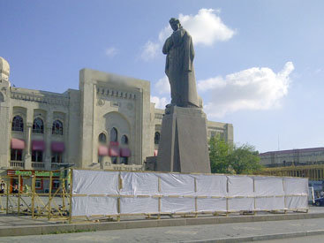 Cəfər Cabbarlı heykəlinin yaranma tarixindən