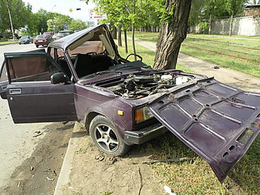 Тяжелая авария в Шеки: водитель попал в больницу - ВИДЕО