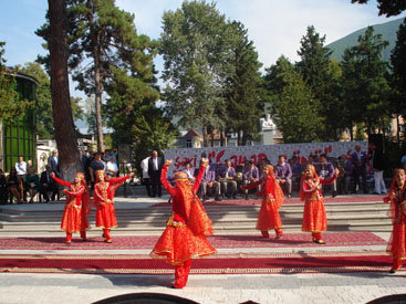 В Шеки впервые прошел "День города" - ФОТО