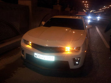 Bakıda bir gecə ərzində "Bentley" və "Camaro" əldən getdi - FOTO