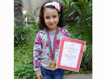 2-ci sinif şagirdi qızıl medal qazandı