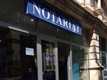 Notariusda bir gün: Təsdiqləmək bu qədər çətindir? - FOTO